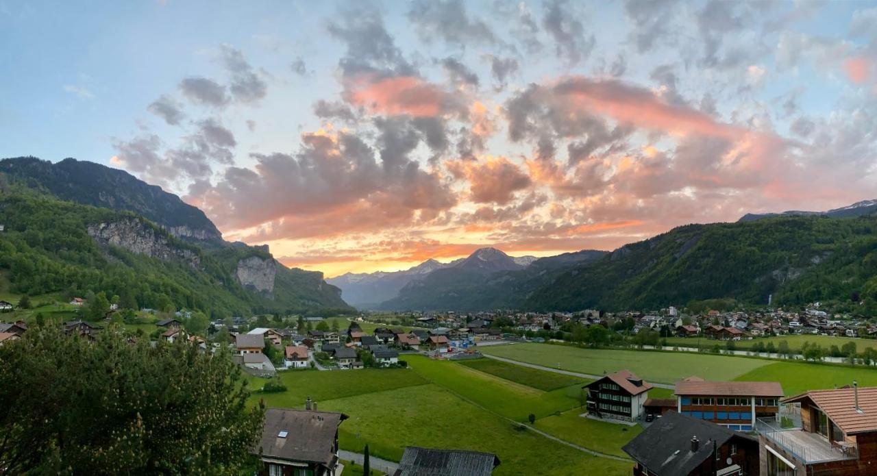 Appartement Aareschlucht- Grandiose Aussicht Fuer 2-6 Pers. Meiringen Bagian luar foto